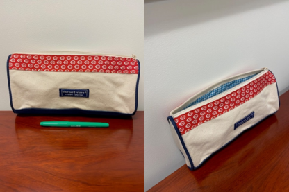 Reds Vineyard Vines Pouch